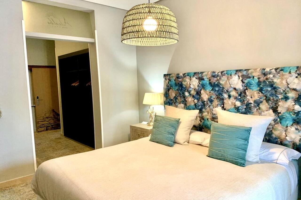 Akla Hotel เมรีดา ภายนอก รูปภาพ