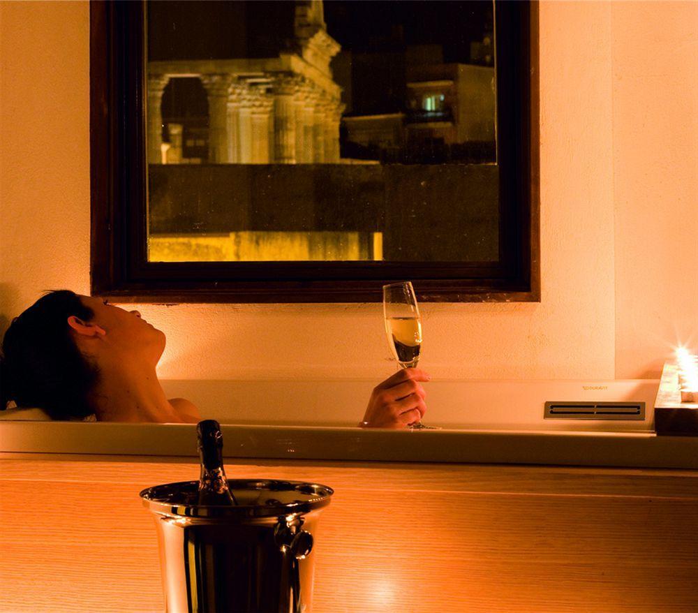 Akla Hotel เมรีดา ภายนอก รูปภาพ